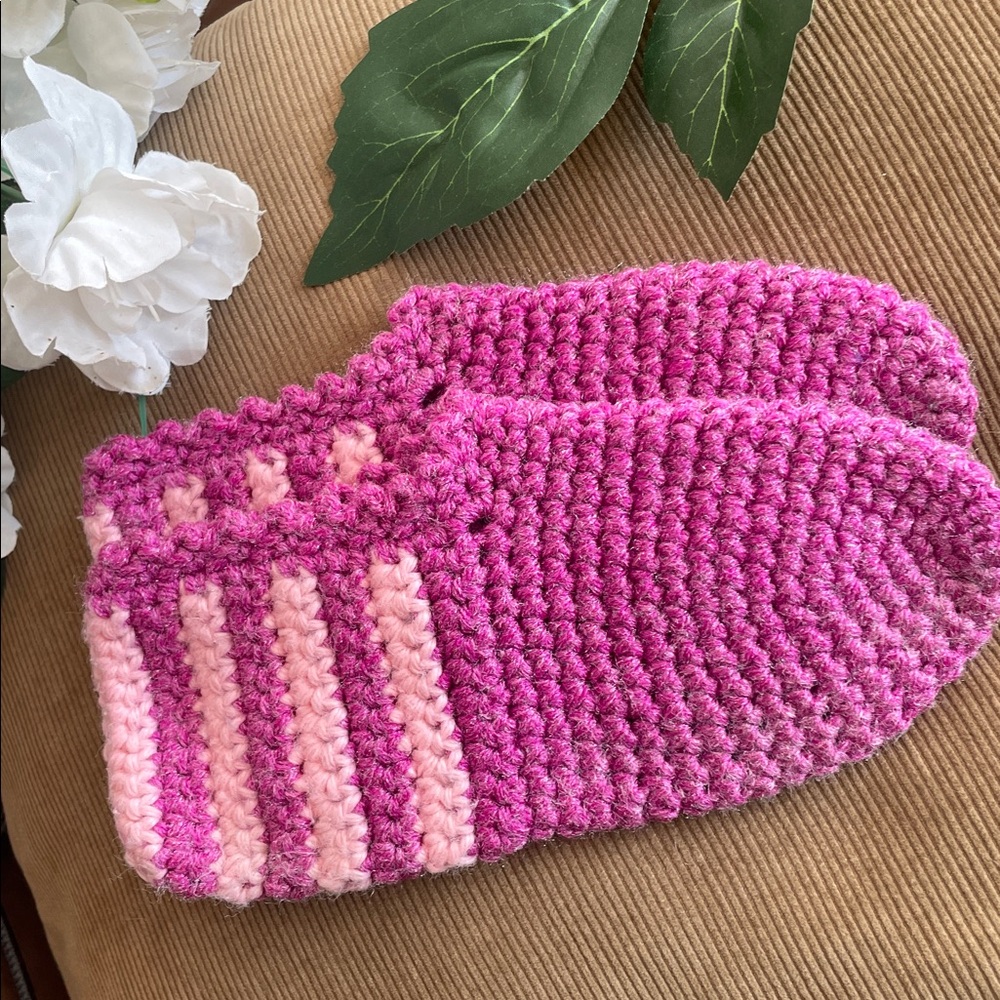 Handmade Crochet Slippers Purple Pink Cozy House Shoes Size 5 6 Like New